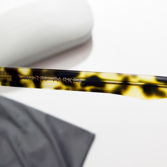 Warby Park Preston Tortoiseshell Sunglasses - Picture 3 of 4